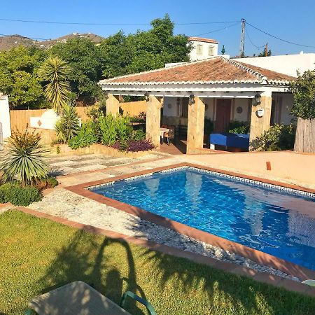 Villa Las Mercedes Нерха Экстерьер фото